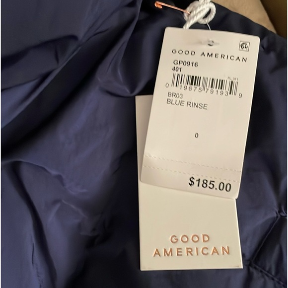 NWT Good American Puffer Jacket Navy Blue Size XS - Picture 6 of 9